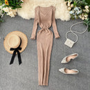 Vestido Longo de Malha com Decote em V