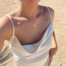 Colar Dourado Golden com pingente de Letras em brilhante