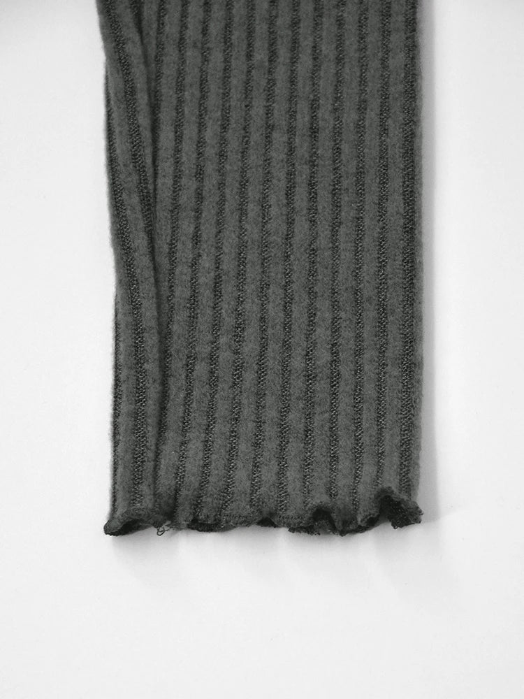 Blusa Assimétrica Feminina com Manga Comprida