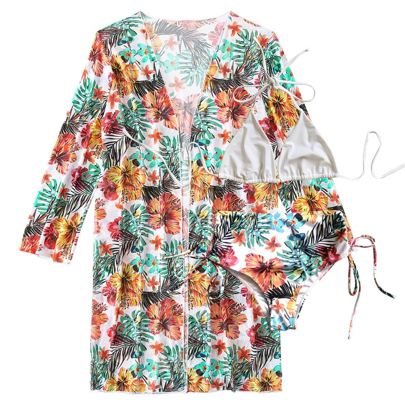 Biquini Floral & Saida de praia