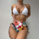 Biquini Floral & Saida de praia