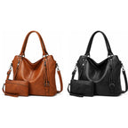 Kit com 2 bolsas tote, uma caramelo e uma preta, cada uma com a sua carteira