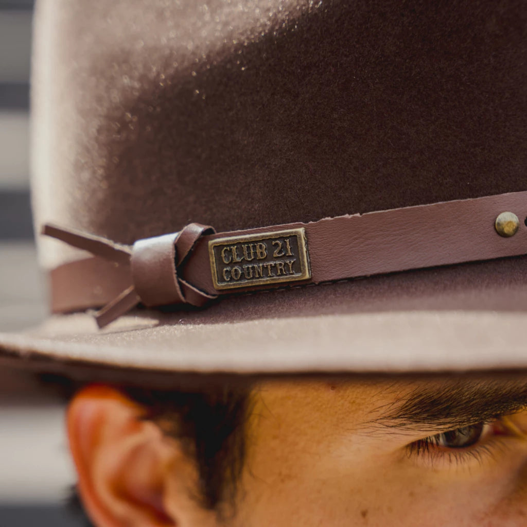 Chapéu Estilo Sertanejo Aba 9cm